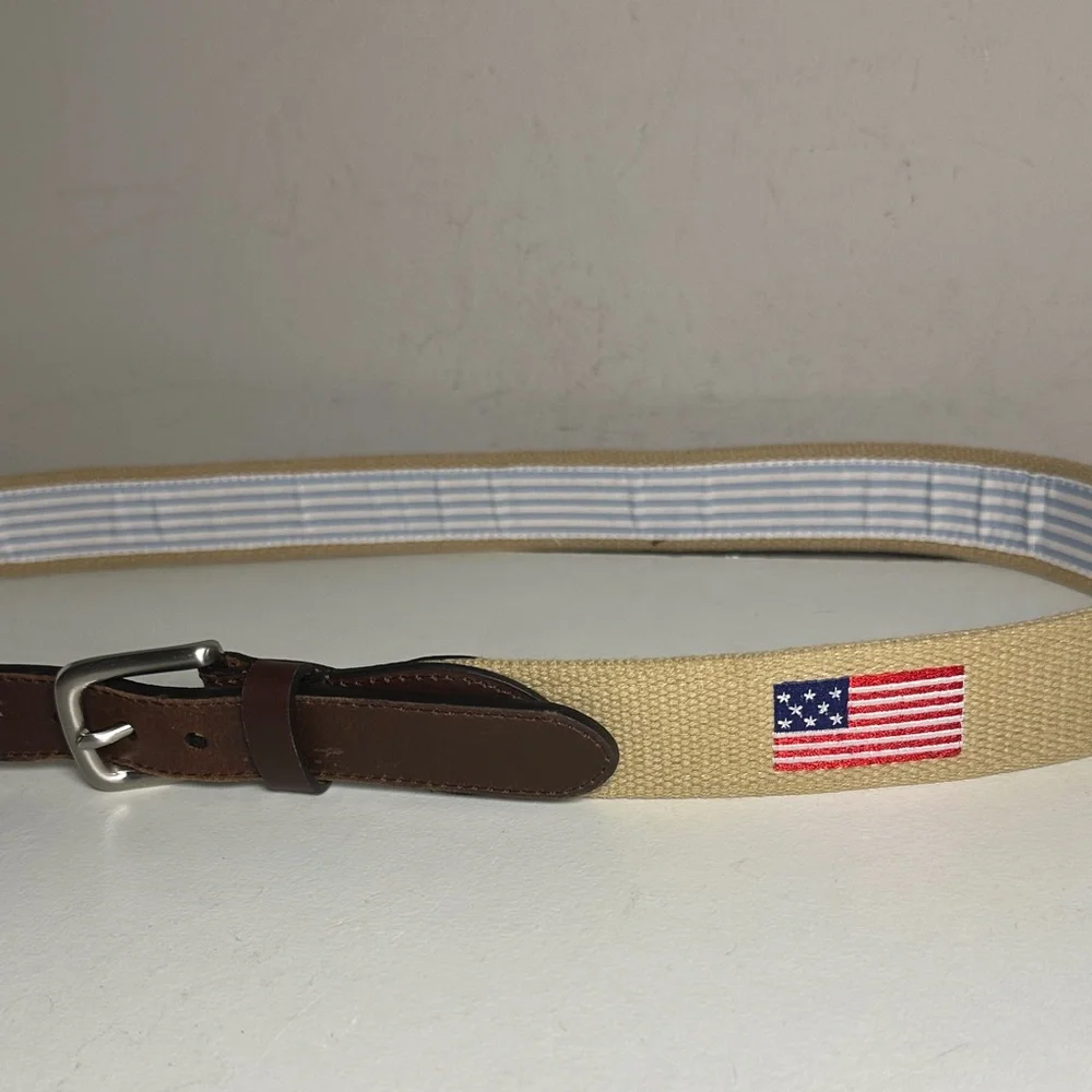 Stylish Tan and Brown embroidered American flag patriotic Men's leather Belt